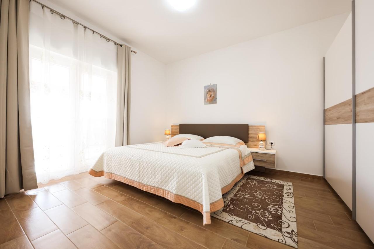 Villa De Rosa 扎达尔 外观 照片